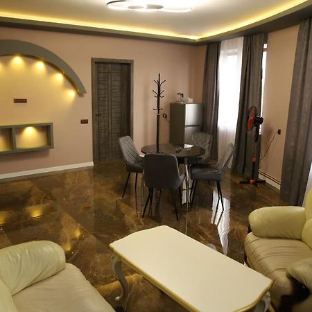Hotel Gold Gümrü Dış mekan fotoğraf