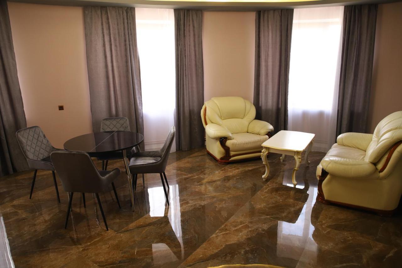 Hotel Gold Gümrü Dış mekan fotoğraf