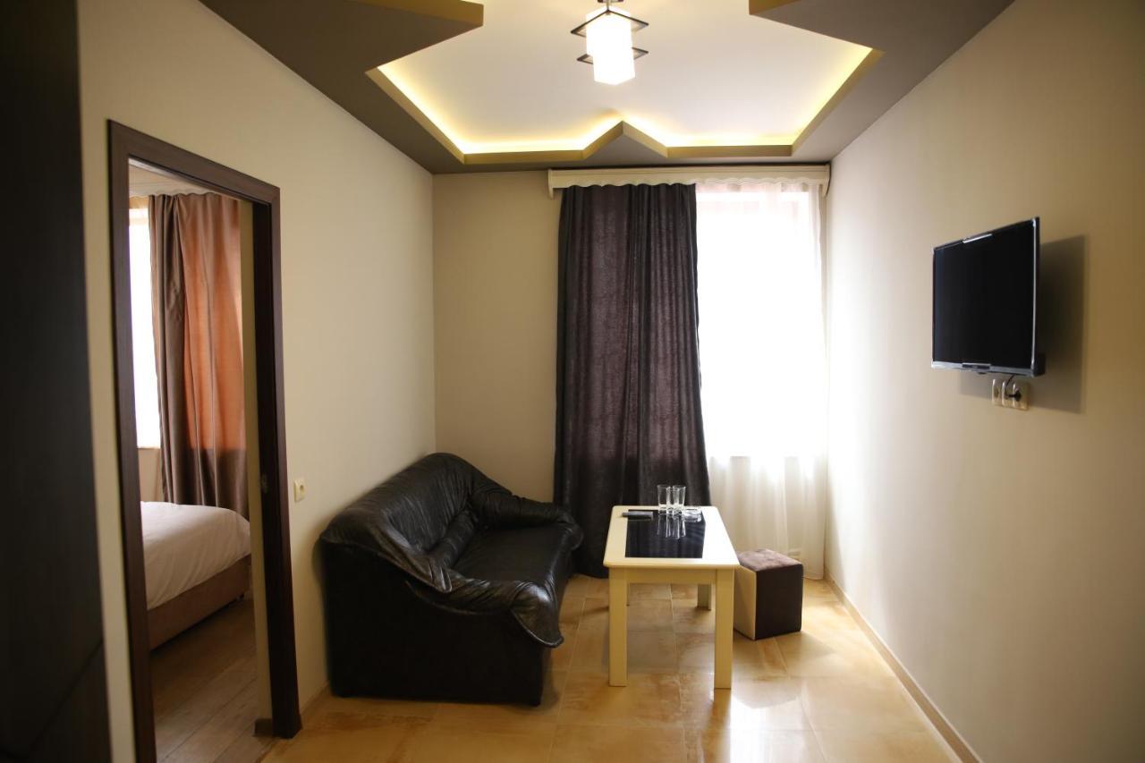Hotel Gold Gümrü Dış mekan fotoğraf