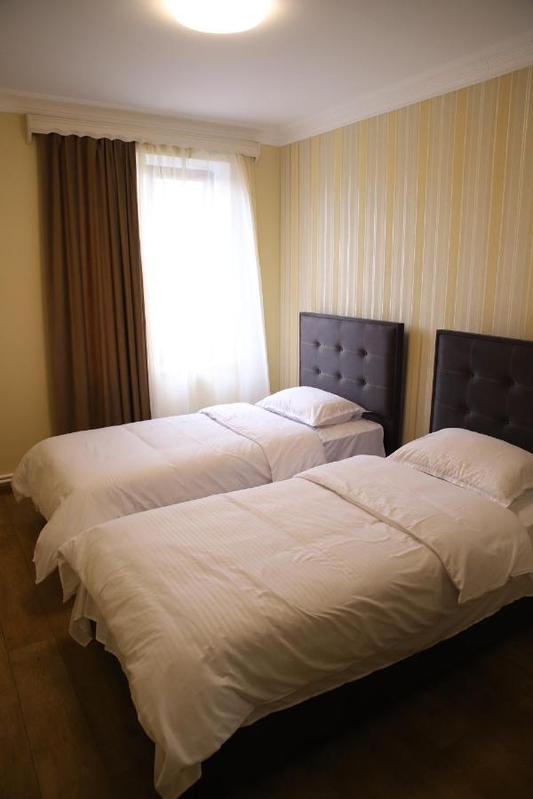 Hotel Gold Gümrü Dış mekan fotoğraf