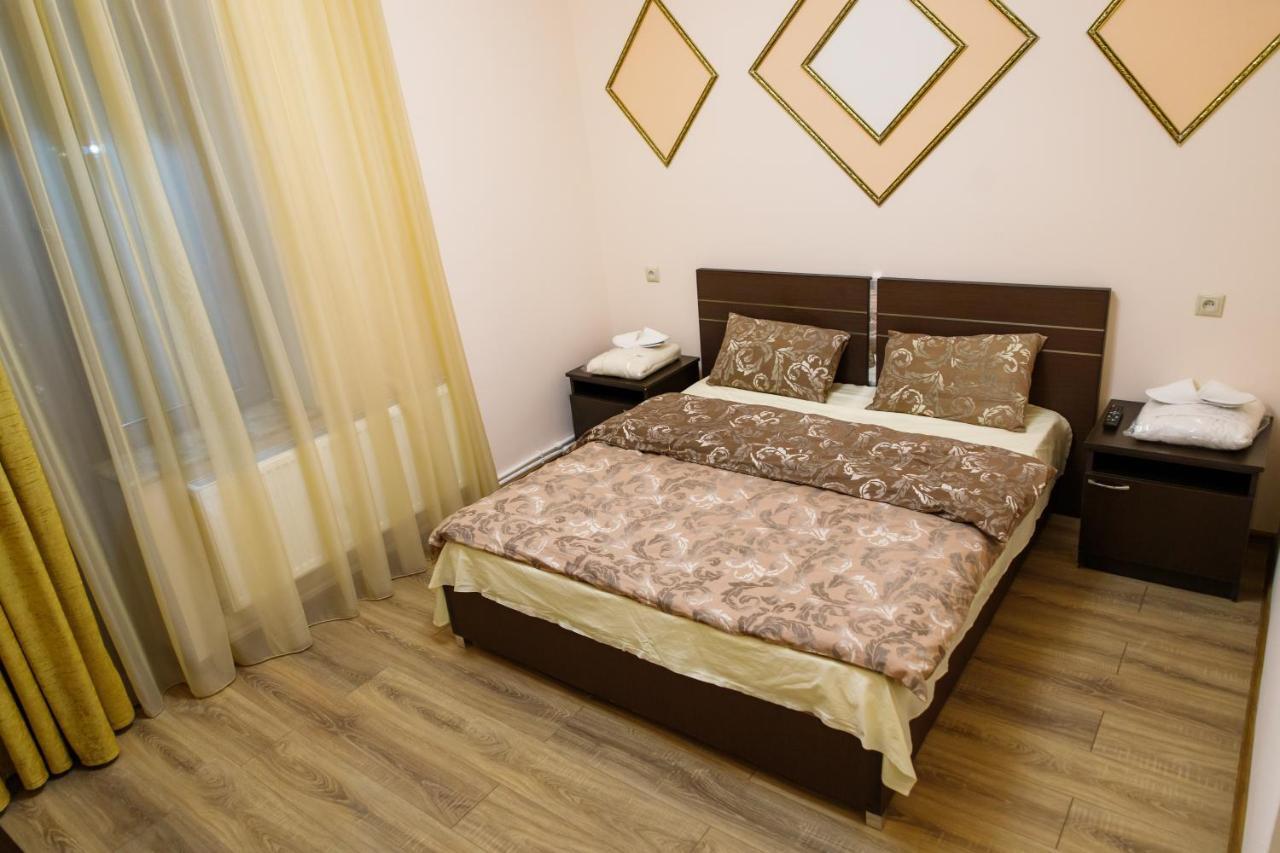 Hotel Gold Gümrü Dış mekan fotoğraf